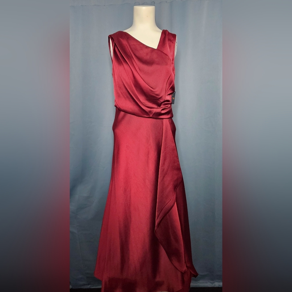 Just...Taylor Elegant Wine Satin Evening Dress